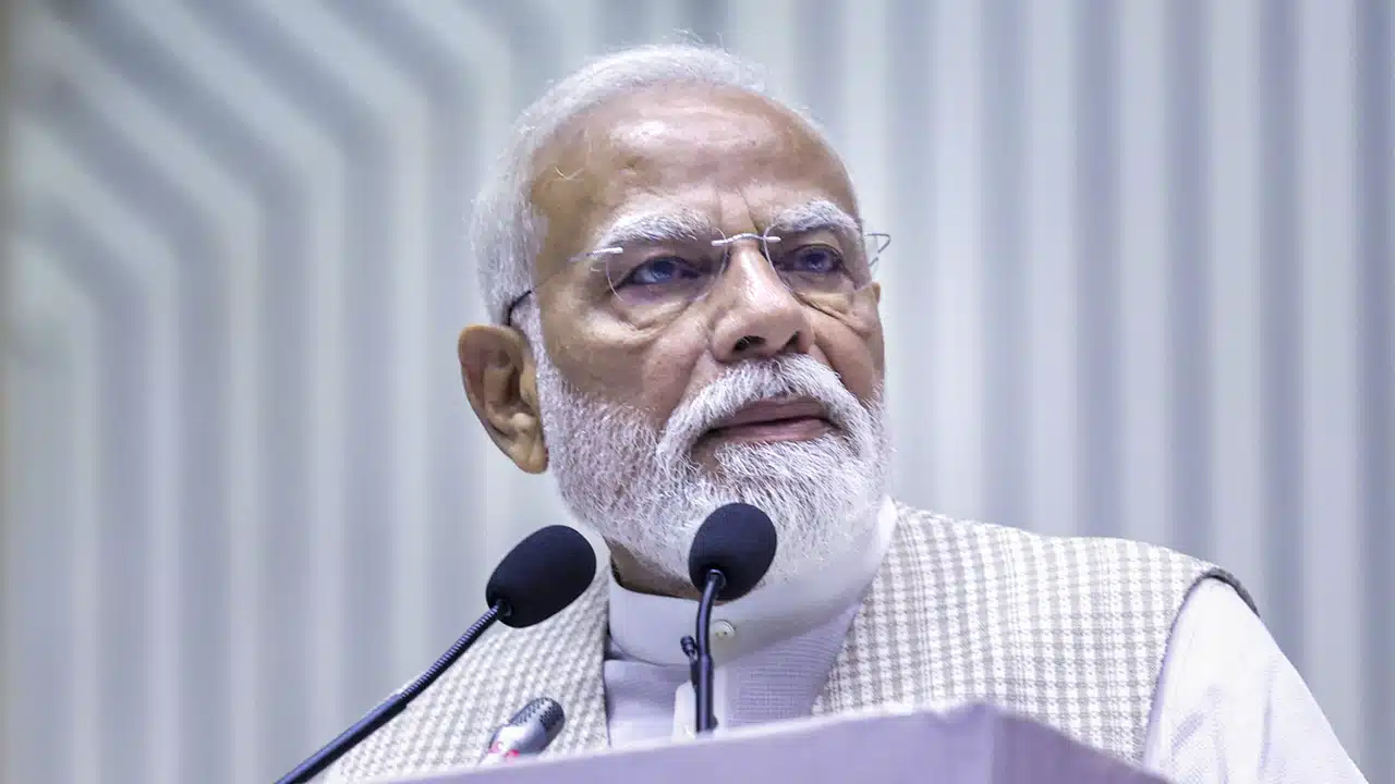 Modi : దోవల్ ని ఆ దేశం.. జై శంకర్ ని ఈ దేశం పంపించాడు .. మోడీ స్కెచ్ తెలిస్తే వెంట్రుకలు నిక్క బొడుచుకుంటాయి..!