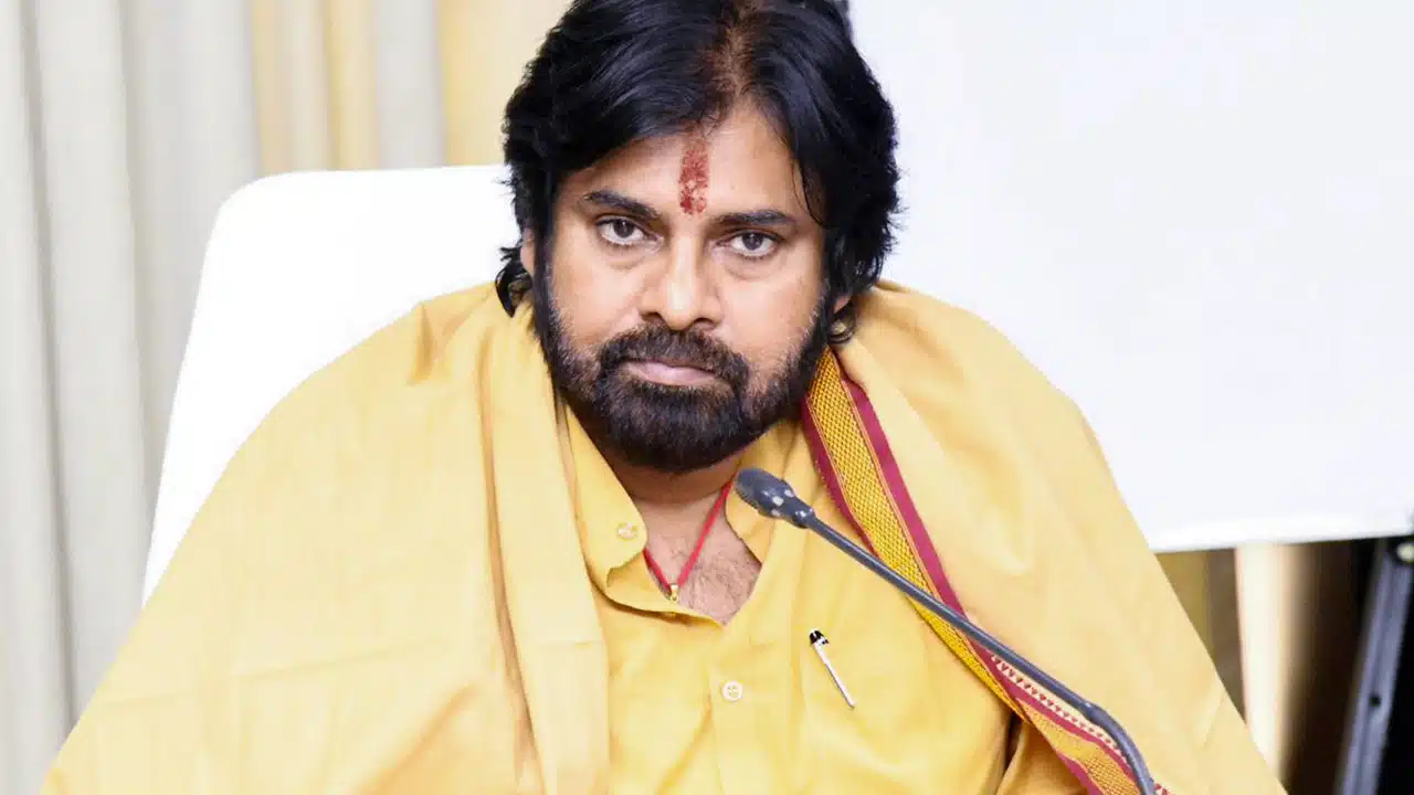 Pawan Kalyan : అసలేంటి ఆ సర్జరీ ? పవన్ కళ్యాణ్ కి ఏమైంది ? ఎన్నాళ్ళు రెస్ట్ ?