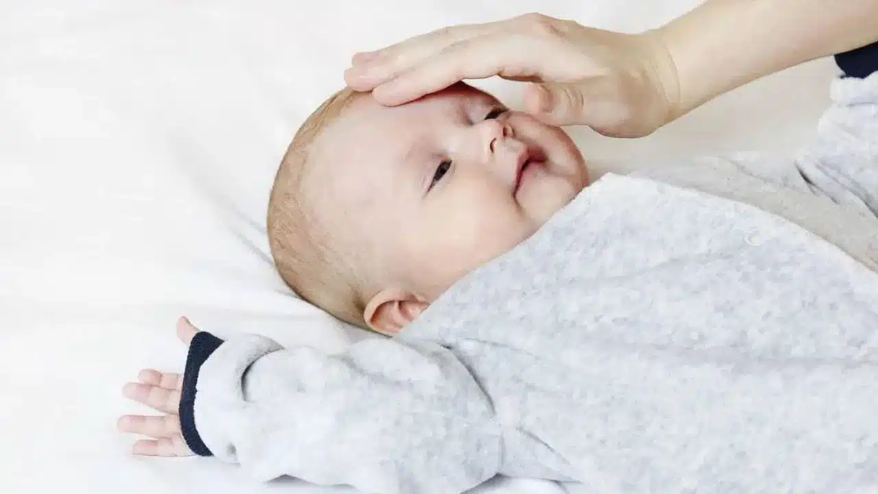 These are the precautions that babies should take to prevent sunburn..!