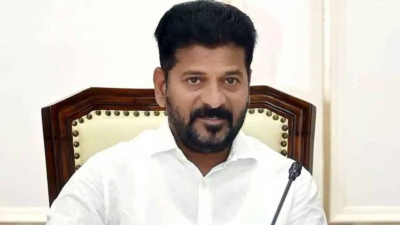 Revanth Reddy : “రేవంత్ నెక్ట్స్ సువేందు అధికారి”.. తెలంగాణ రాజకీయాల్లో కలకలం..!