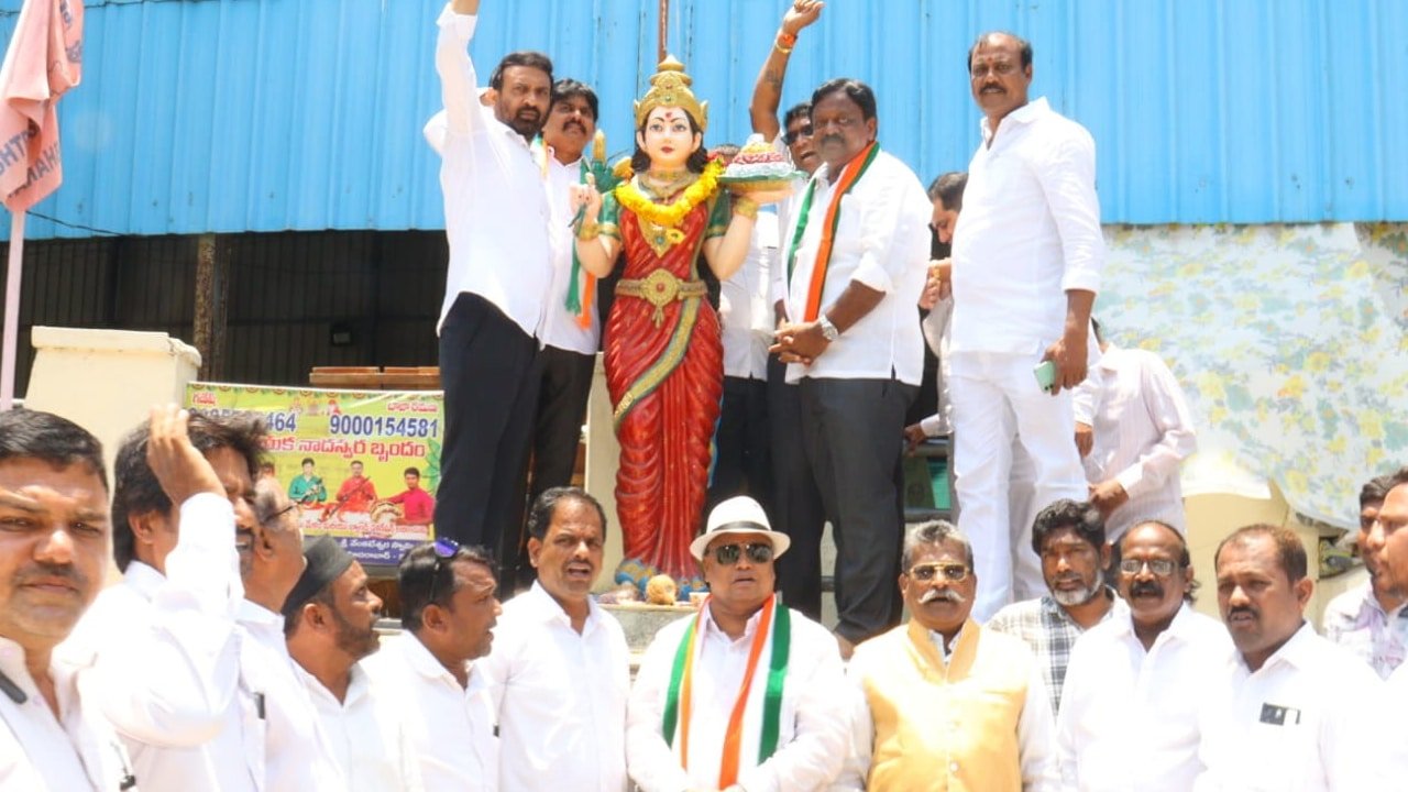 Kolan Hanmanth Reddy : తెలంగాణ సాధనలో కాంగ్రెస్ పార్టీ పాత్ర మరువలేనిది : కొలన్ హన్మంత్ రెడ్డి