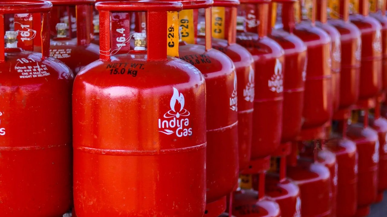 LPG Gas : జూన్ 30లోపు ఈ పని చేయండి.. లేదంటే LPG సబ్సిడీ, బుకింగ్‌లు క‌ట్‌..!