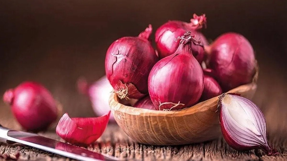 Onions : ఉల్లి చేసిన మేలు అందరికీ కాదు.. వీరు తింటే ఆరోగ్యానికి ముప్పే..!