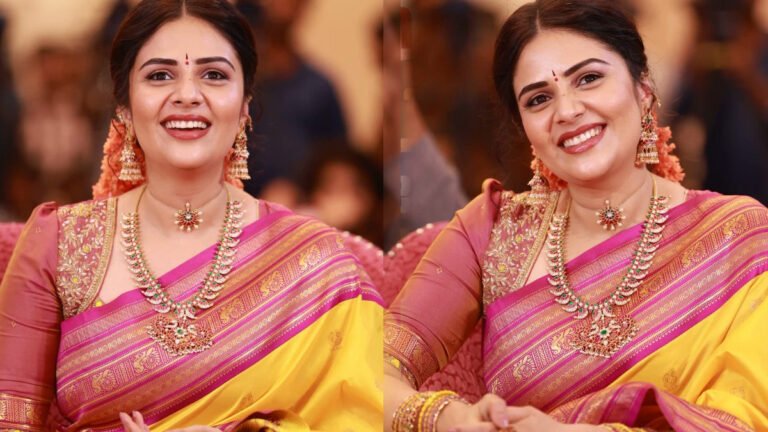 Sreemukhi : త్వరలో పెళ్లి పీటలెక్కనున్న శ్రీముఖి..? యాంకర్ కామెంట్స్తో సోషల్ మీడియా షేక్! Sreemukhi : త్వరలో పెళ్లి పీటలెక్కనున్న శ్రీముఖి..? యాంకర్ కామెంట్స్తో సోషల్ మీడియా షేక్!