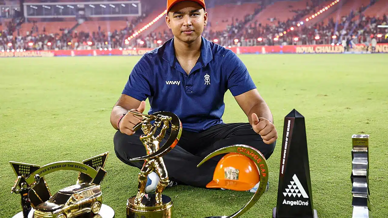 Vaibhav Sooryavanshi : 15 ఏళ్లకే కోట్ల వర్షం.. వైభవ్ సూర్యవంశీ IPL 2026 సంపాదన చూసి షాక్ అవ్వాల్సిందే!