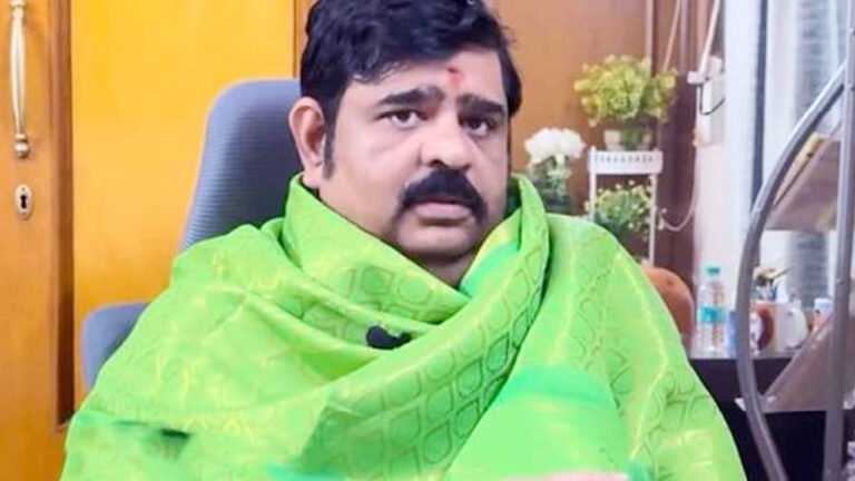 Venu Swamy : ఆ స్టార్స్ కు ప్రాణ‌గండం.. మరోసారి సెలబ్రిటీల జాతకాలపై వేణుస్వామి సంచలన వ్యాఖ్యలు