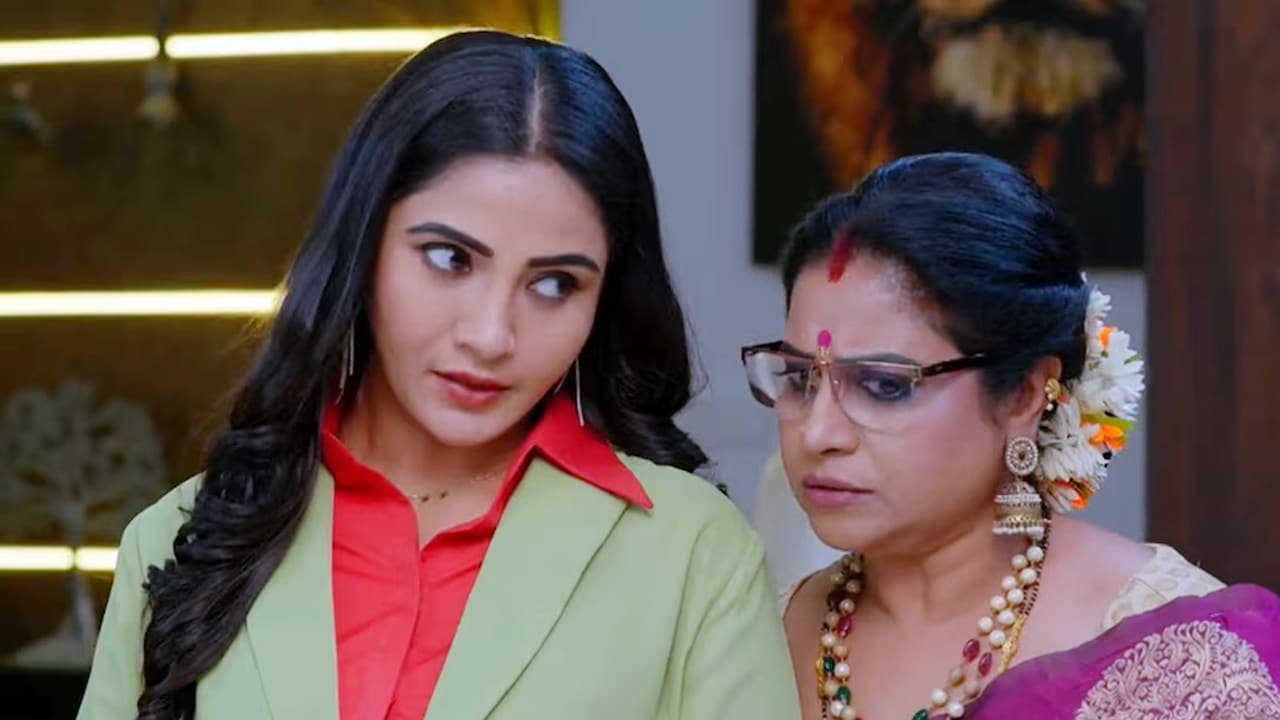 Karthika Deepam 2 Today Episode 12th June 2026 కార్తీక దీపం 2 టుడే ఎపిసోడ్ దీపకు క్షమాపణ చెప్పిన జ్యోత్స్న కానీ సూరజ్‌పై కొత్త కుట్రతో షాకిచ్చింది