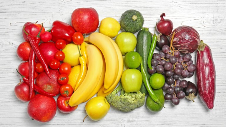 Rainbow Fruits and Vegetables : రోజూ రంగుల ఆహారం తింటే రోగాలు దూరం.. నిపుణులు చెబుతున్న ‘రైన్‌బో డైట్’ ప్రయోజనాలు..!