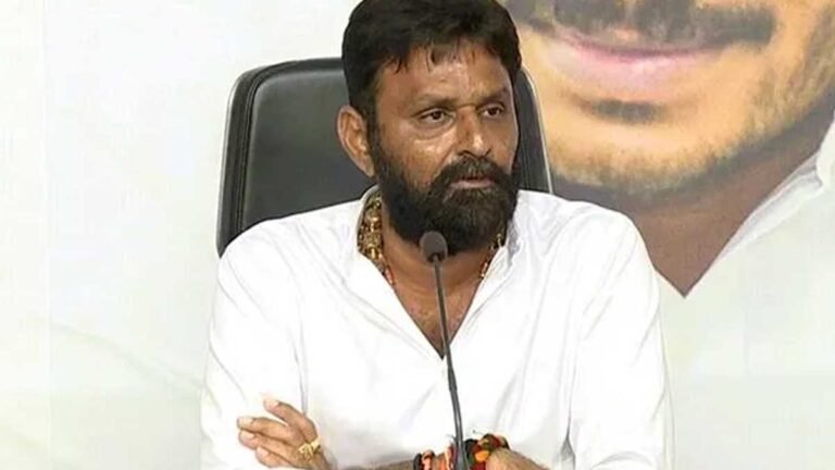 Kodali Nani : కొడాలి నానికి ఊహించని షాక్.. నాలుగేళ్ల క్రితం కేసును మళ్లీ తెరిచిన ప్రభుత్వం..! Kodali Nani : కొడాలి నానికి ఊహించని షాక్.. నాలుగేళ్ల క్రితం కేసును మళ్లీ తెరిచిన ప్రభుత్వం..!