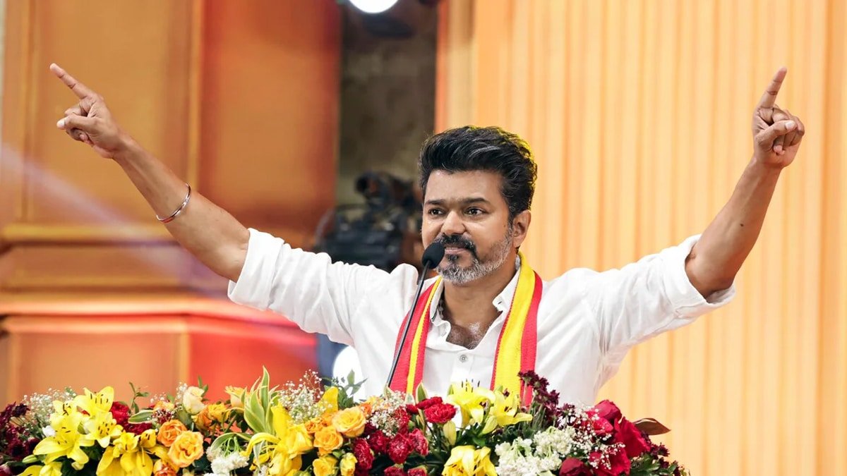 Vijay Birthday : విజయ్ బర్త్‌డే వేళ భారీ గిఫ్ట్.. అభిమానులు ఊహించని నిర్ణయం తీసుకోబోతున్నారా?