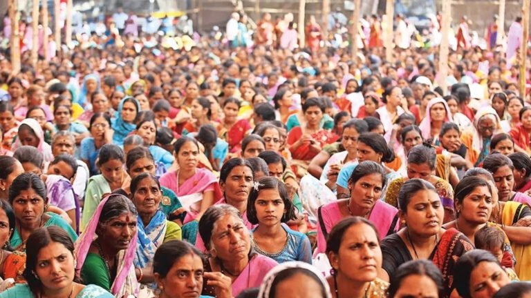 Women Scheme : మహిళలకు ఊహించని షాక్.. ప్రభుత్వ పథకం నుంచి 90 లక్షల మంది ఔట్..! Women Scheme : మహిళలకు ఊహించని షాక్.. ప్రభుత్వ పథకం నుంచి 90 లక్షల మంది ఔట్..!