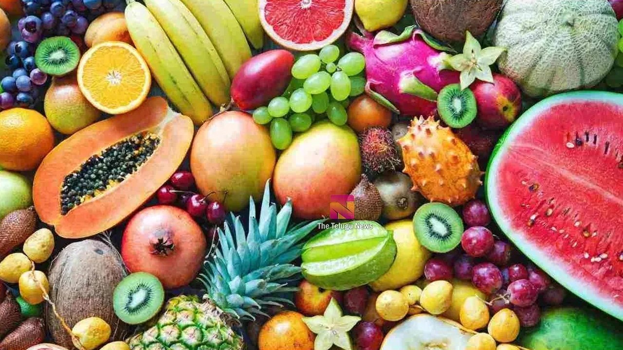 Fruits Myths : రాత్రి పండ్లు తింటే హానా?.. స్మూతీలో ఫైబర్ పోతుందా?